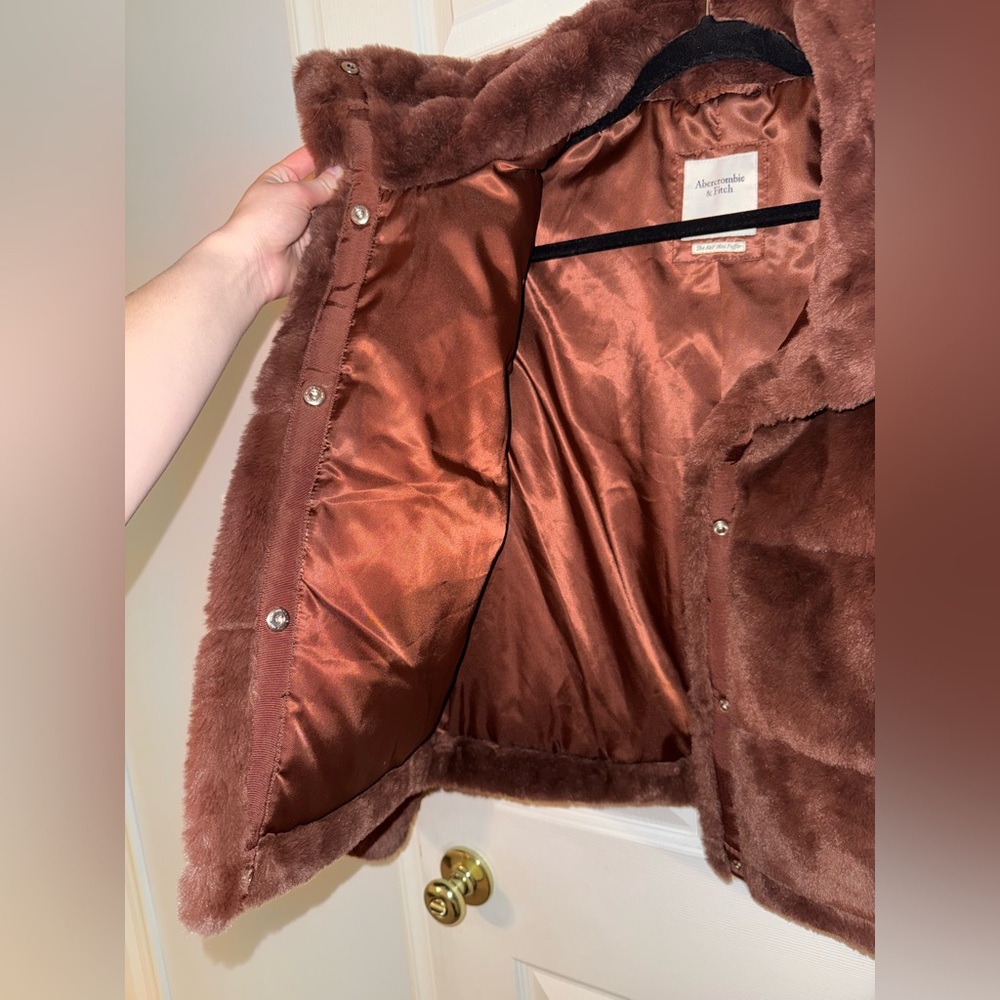 Abercrombie & Fitch mini puffer, size medium.